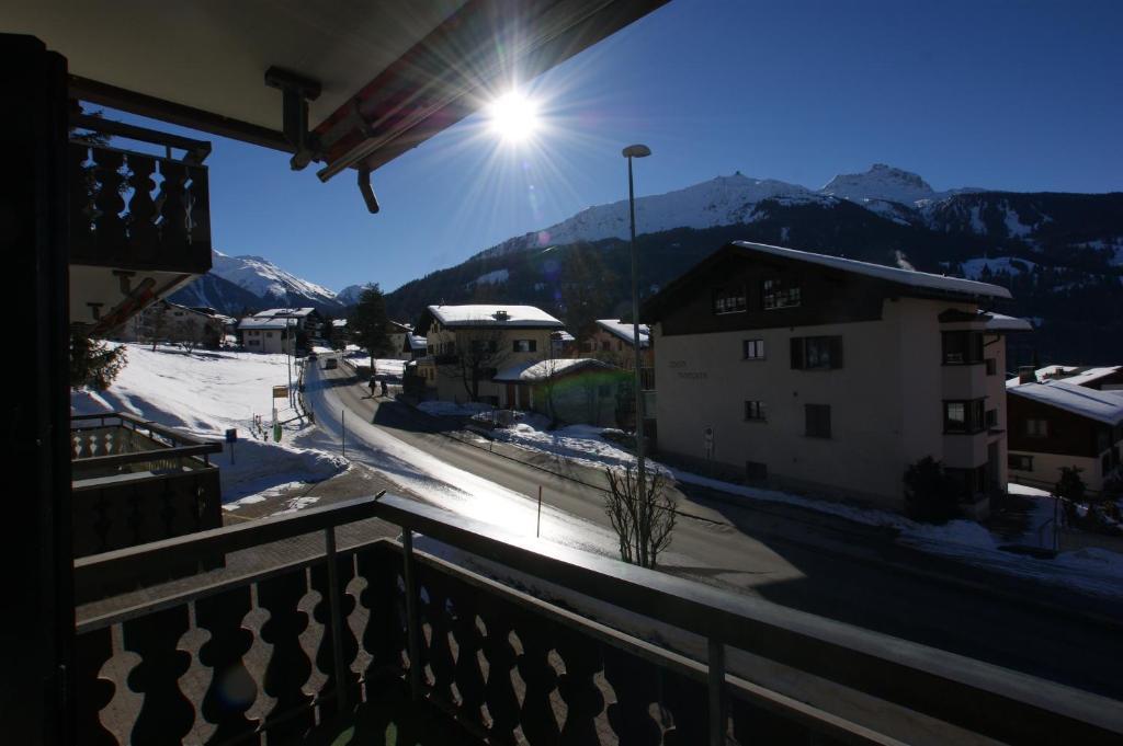 Appartement Haus Euphrasia à Klosters-Serneus Chambre photo