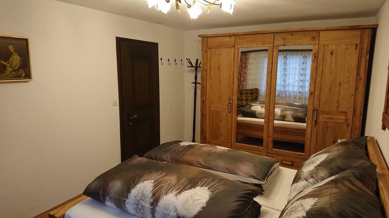 Haus Euphrasia Klosters-Serneus Extérieur photo